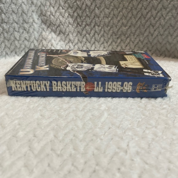 Untouchable Kentucky - Kentucky Basketball 1995-96 VHS national champions NEW! - Picture 3 of 3